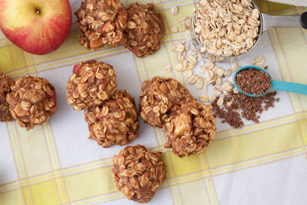 Apple Cinnamon Oatmeal Cookies1