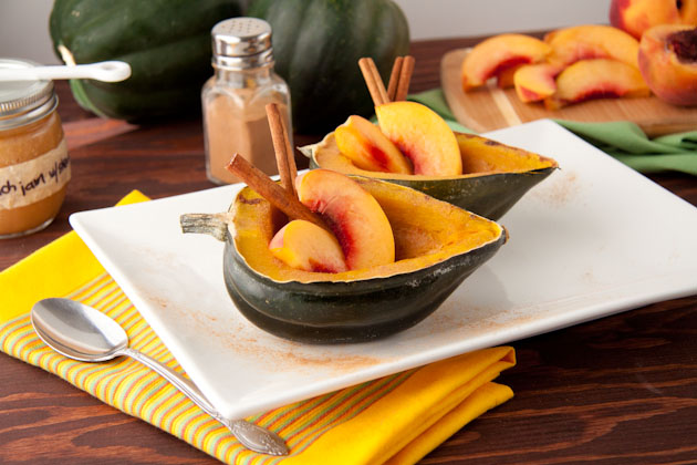 Baked-Maple-Peach-Acorn-Squash-Dessert-3