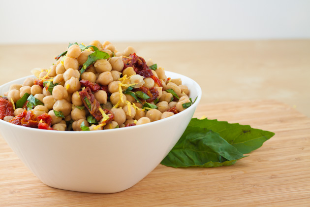 Mediterranean Chickpea Salad