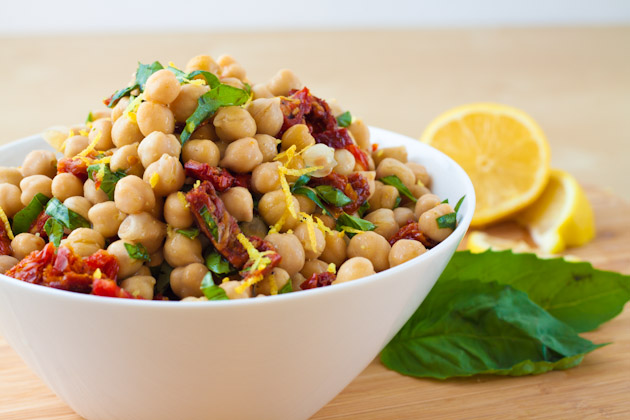 Mediterranean Chickpea Salad2