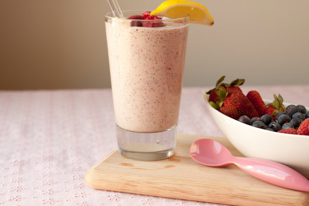 Overnight Raspberry Oat Smoothie 2