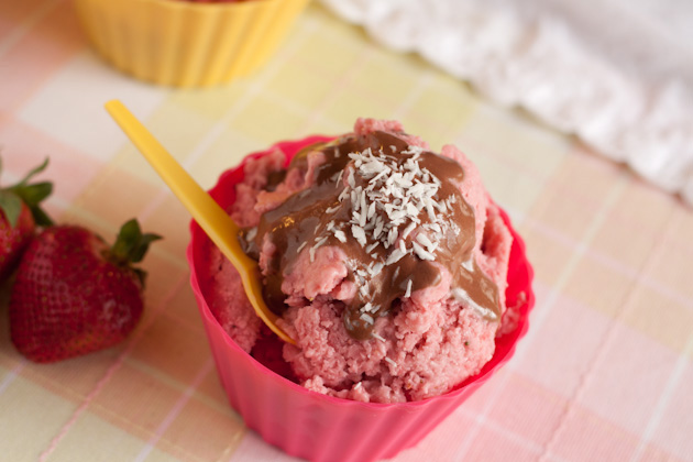 Petite-and-Sweet-Strawberry-Ice-cream5